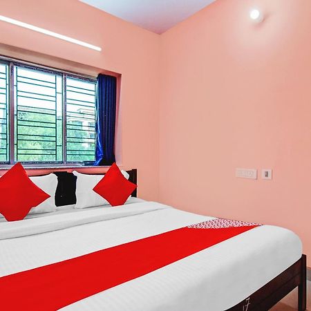 Hotel O Shree Residency Колката Екстериор снимка