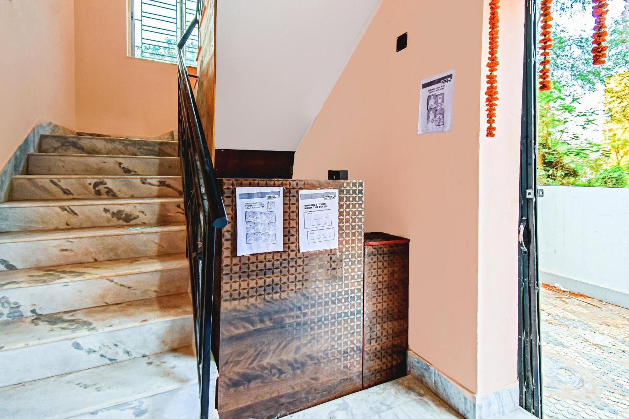 Hotel O Shree Residency Колката Екстериор снимка