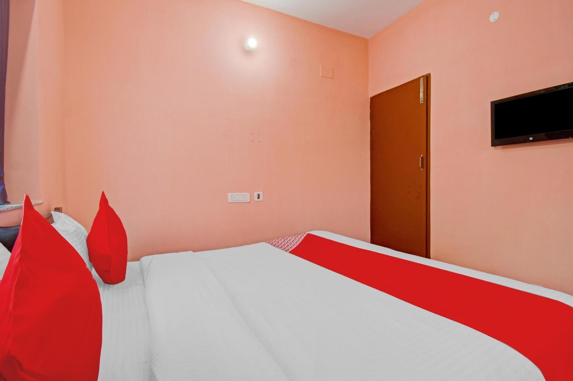 Hotel O Shree Residency Колката Екстериор снимка